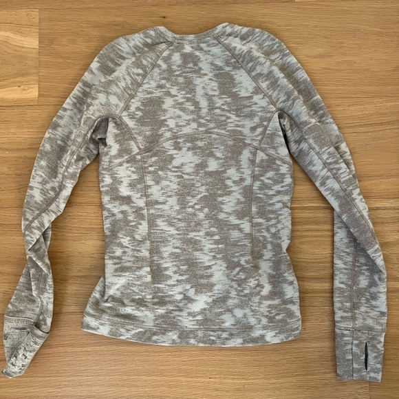 Women’s LULULEMON Rulu Run Shinmery Gray Long Sleeve ~ Size 4 - Picture 4 of 6